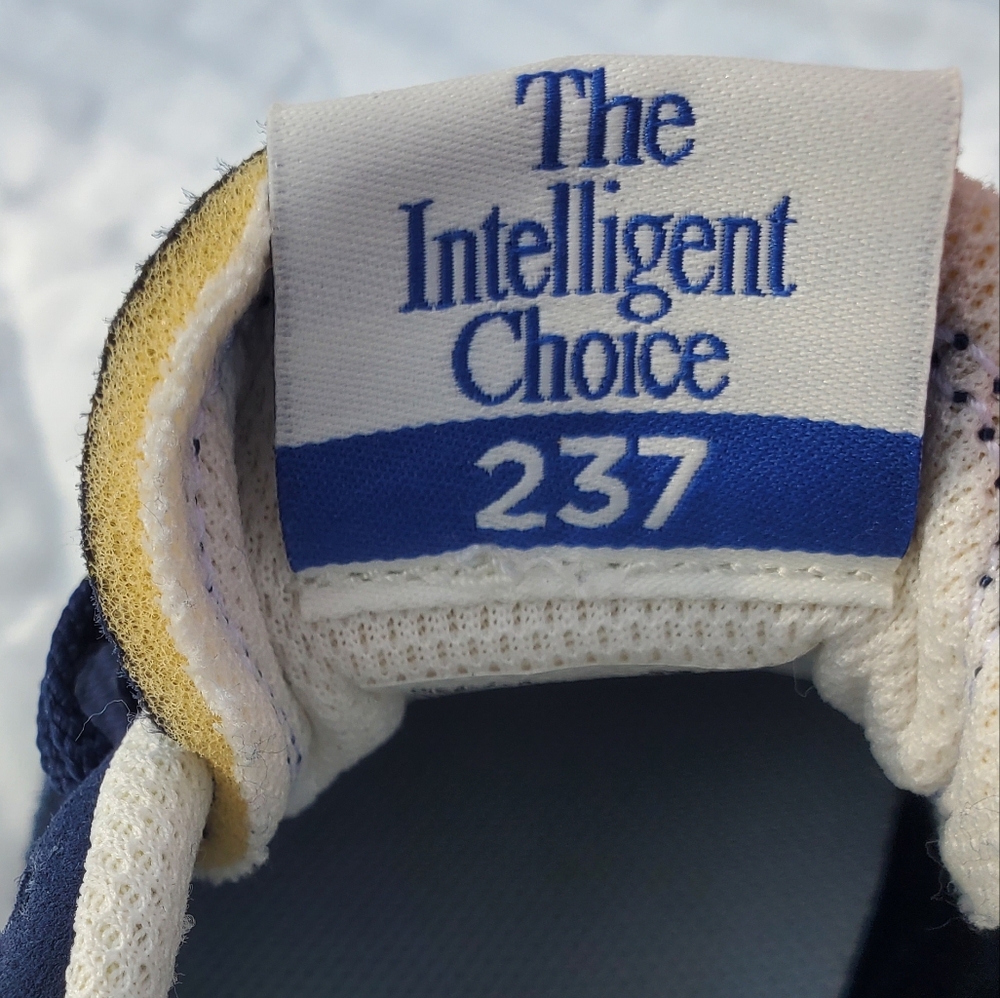 Men's New Balance 237 - Red, White, & Blue - Picture 8 of 10